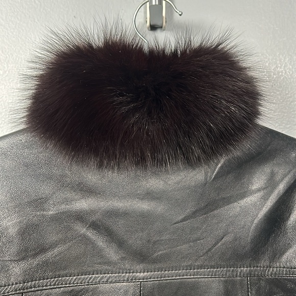 Vintage Black Leather Zipper Front Fur collar, sleeve w faux fur lining size 4-6 - Picture 4 of 16